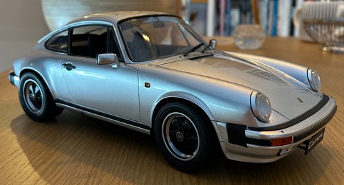 Porsche 911 carrera 3 2 - carrera, 3.2